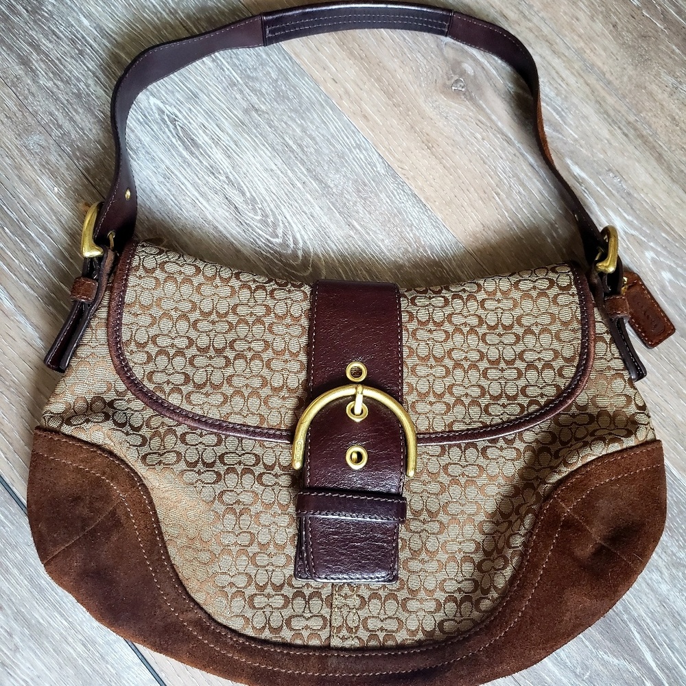 Vintage Coach shoulder bag, like new condition